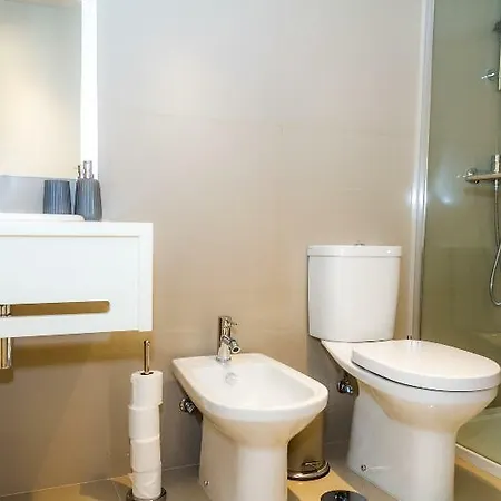 Liiiving In Downtown Terrace Apartment Porto