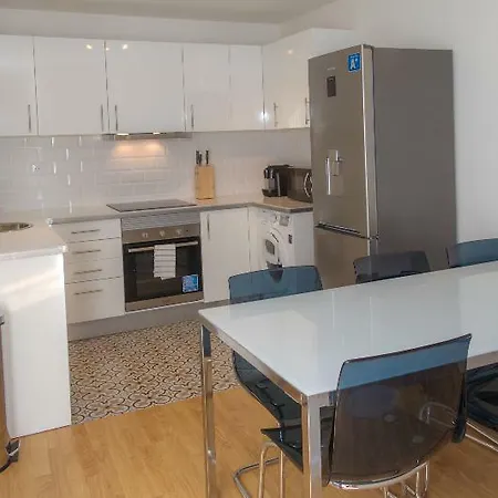 Apartment Liiiving In Downtown Terrace *